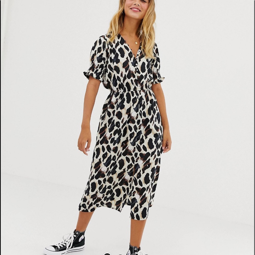 Influence shirred sleeve dress with button front in leopard print